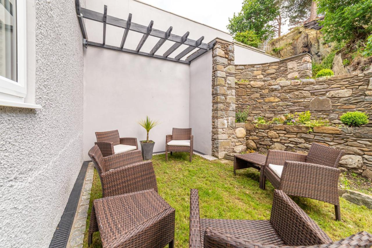 Llanberis Lodges Экстерьер фото