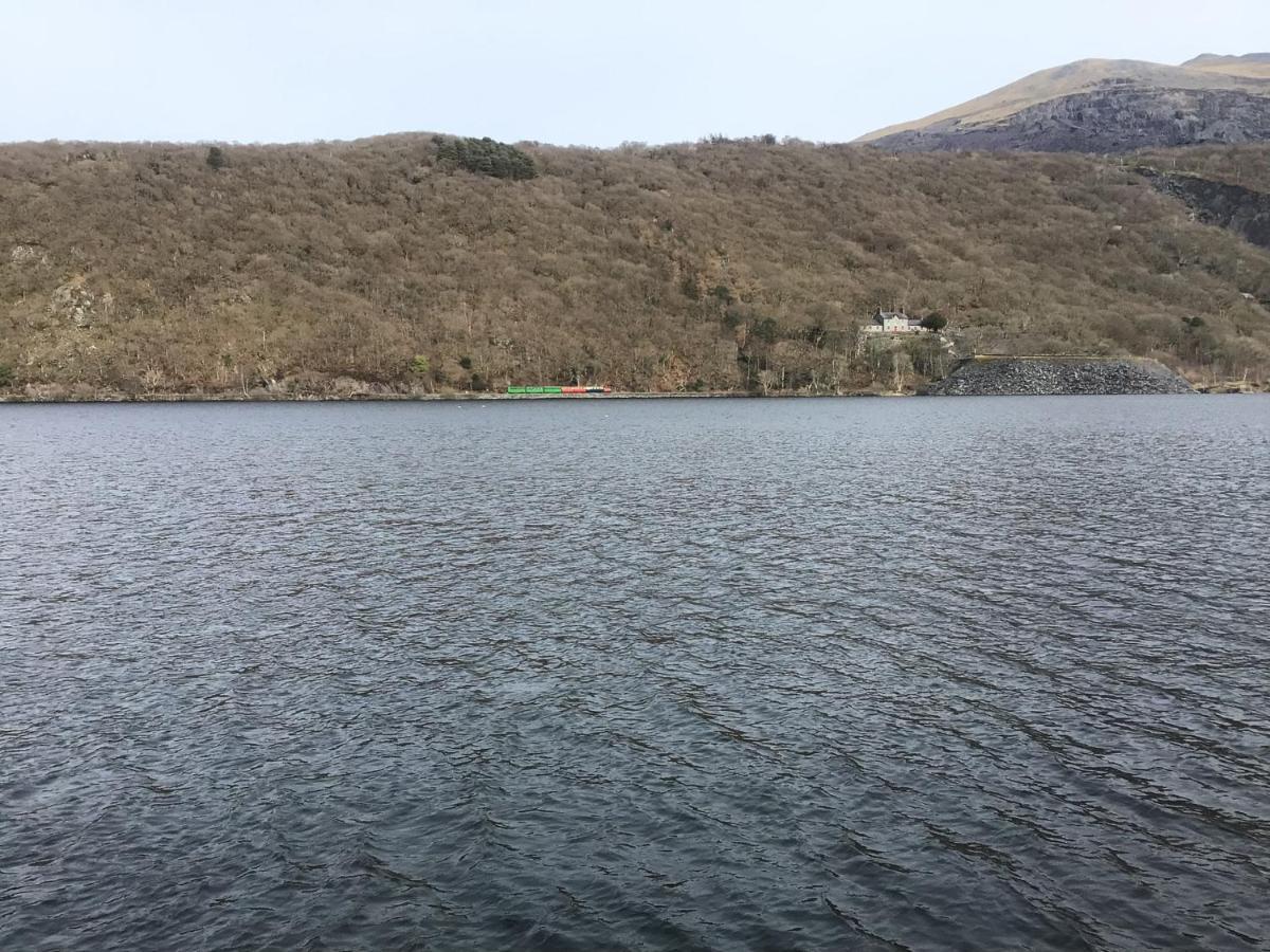 Llanberis Lodges Экстерьер фото